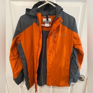 Columbia 100% nylon 🧡🩶